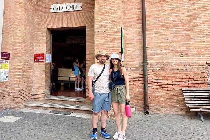 Explore Rome’s Mamertine Prison and San Callisto Catacombs: Underground History Tour photo 4