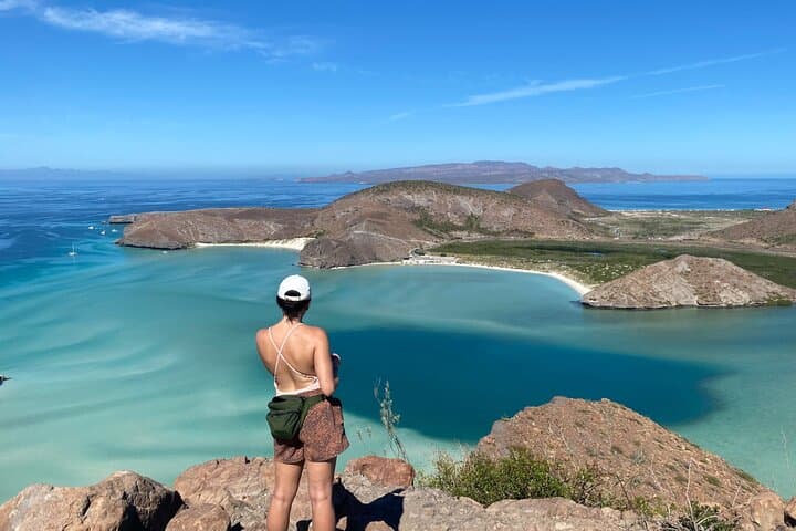 Hike Mirador Balandra: 4.8 km Coastal Overlook from La Paz