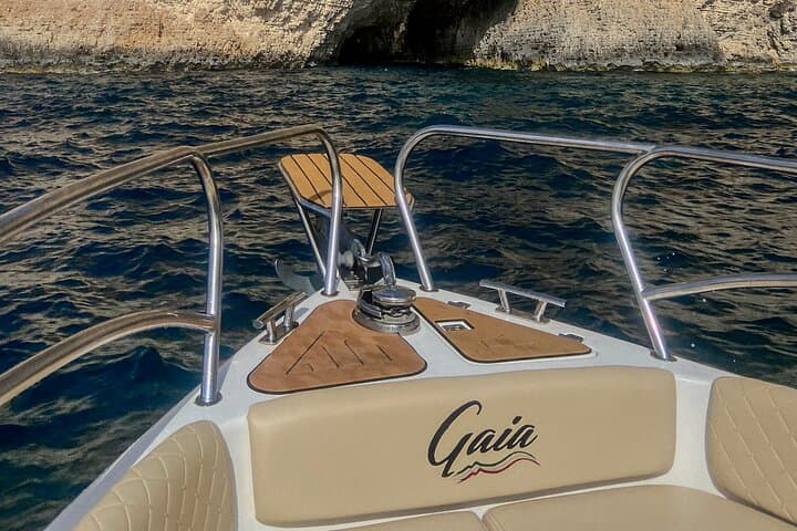 Private 1-Hour Boat Tour to Blue Lagoon & Crystal Lagoon, Comino photo 4