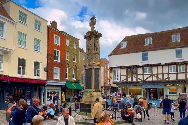Canterbury Quest: Self-Guided Walking Tour & Interactive Treasure Hunt photo 6