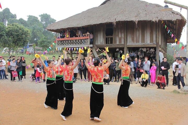 Jeep Countryside Adventure from Nha Trang: Dien Khanh Citadel, Raglay Village & Waterfall