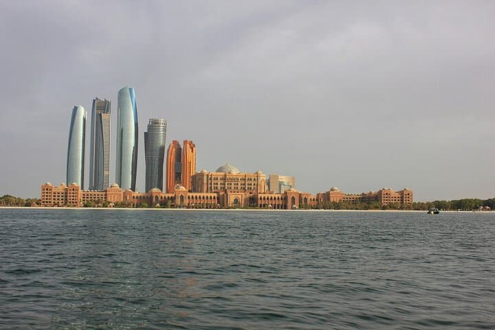 Private Abu Dhabi Full-Day City Tour: Sheikh Zayed, Corniche & Cultural Sights photo 4
