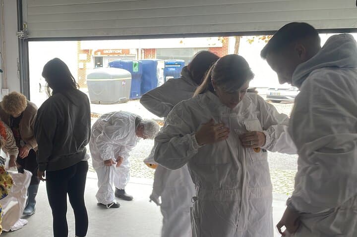 Evora Apiary Visit: Guided Beekeeping Tour and Honey Tasting photo 2