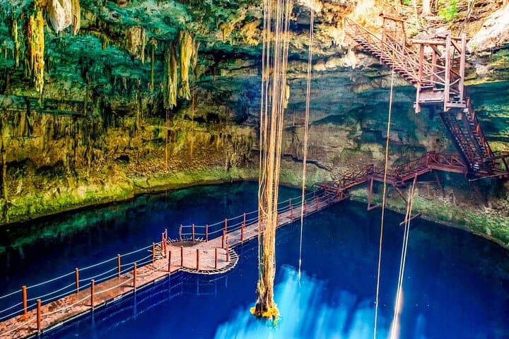 Chichén Itzá Premier Day Trip: Cenote Xunáan, Valladolid & Lunch photo 5