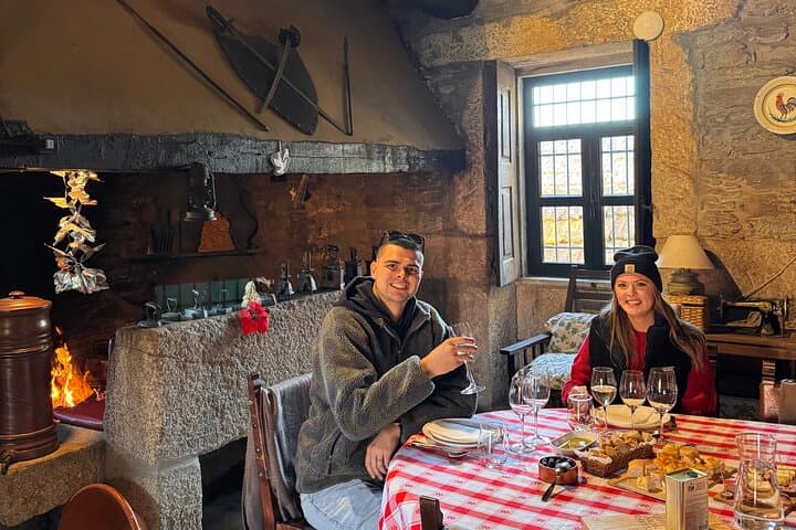 Private Douro 4x4 Adventure: Wine Tasting, Riverside Lunch & Pinhão Boat Tour photo 4