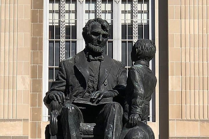 Kansas City Downtown Smartphone Guided Walking Tour — Mark Twain to Lincoln photo 4