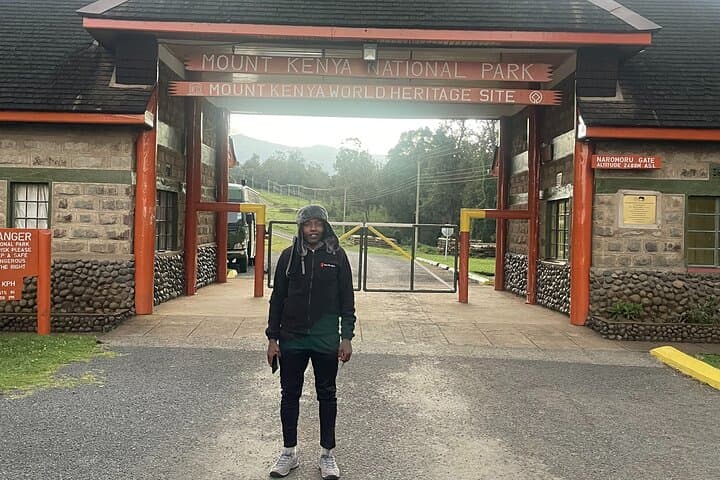 5-Day Mount Kenya Trek: Sirimon to Point Lenana (Private Guided) photo 2