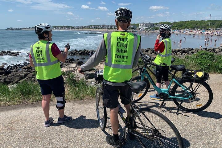 New Hampshire Coastal E‑Bike Tour — Beaches, Mansions & Lighthouses (4 hr)