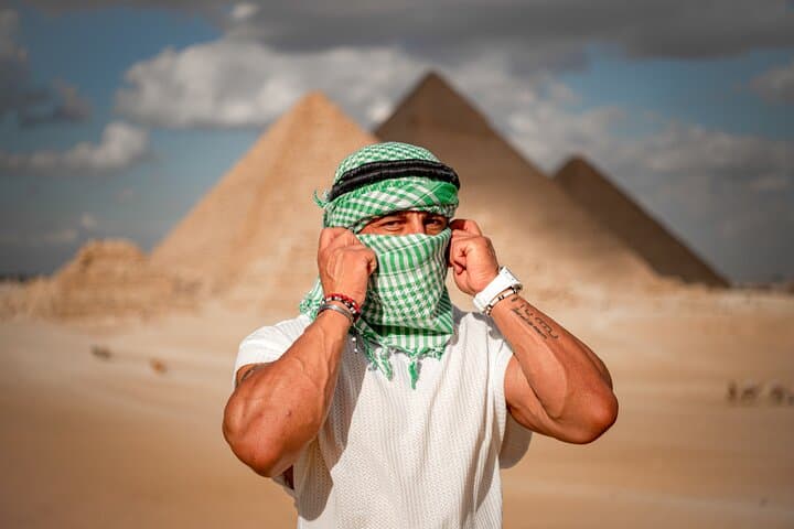 Giza Pyramids Unique Tour: Queen’s Pyramid & Rare Tomb Access