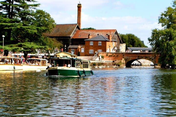 Stratford-upon-Avon River Cruise and Self-Guided Audio Tour photo 4