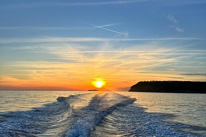 Sunset Cruise from Cavtat: Unlimited Drinks & Adriatic Island Views