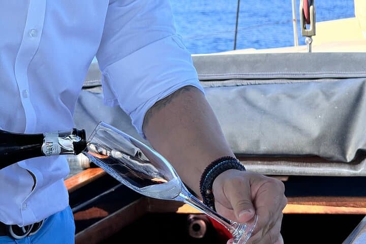 Private Sailing & Greek Wine Pairing in the Saronic Gulf photo 5