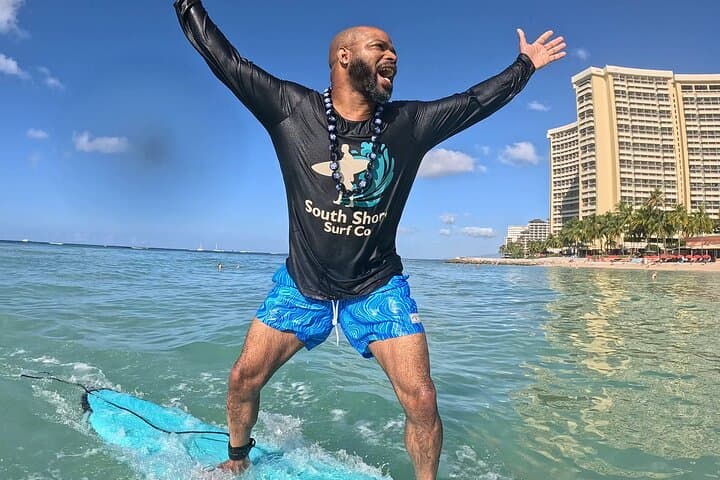 Private Waikiki Surf Lessons: Learn to Ride the Waves with a Pro photo 3