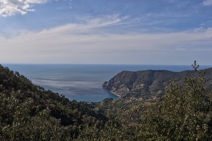E-Bike Cinque Terre Farmhouse Tour: Monterosso Views & Agriturismo Aperitif photo 6