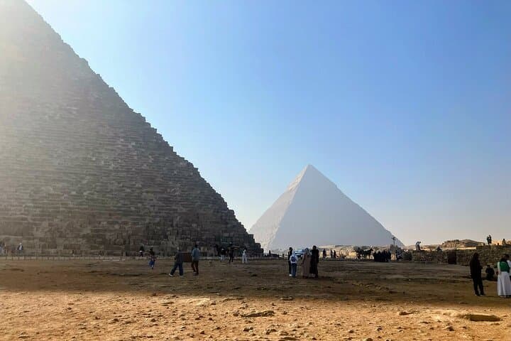 Private Pyramids of Giza Tour & Authentic Bazaar Experience