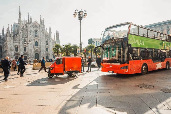 Panoramic Hop‑On Hop‑Off Bus Tour in Milan: Duomo to Navigli photo 6