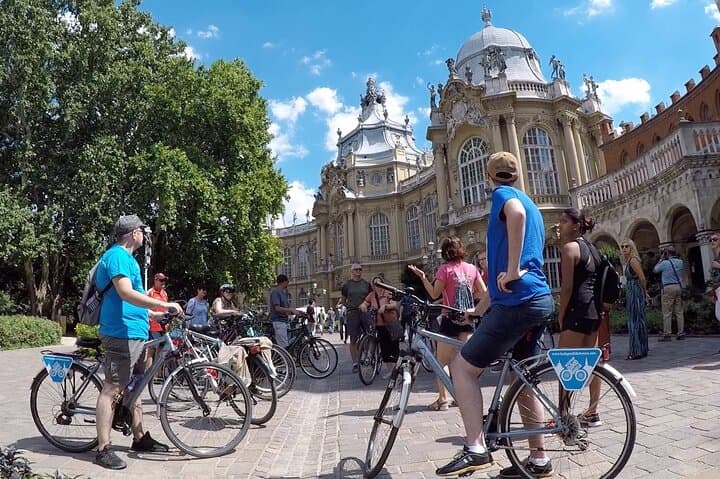 Cycle Budapest: 3.5-Hour Highlights Bike Tour Along the Danube photo 3