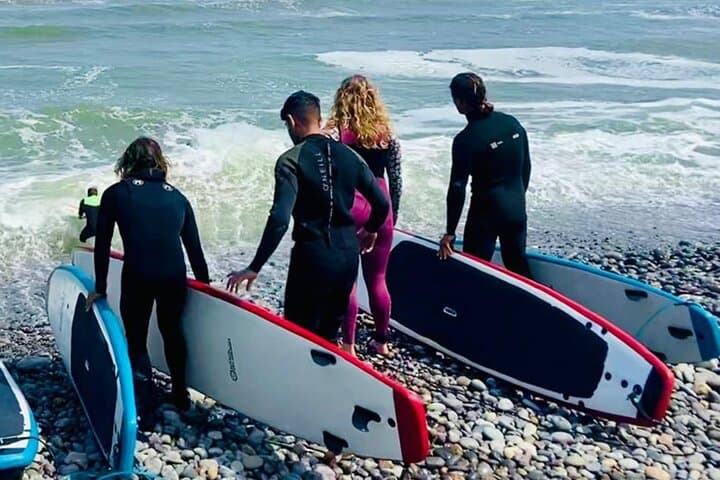 Surf Lessons in Miraflores (Makaha Beach) — Beginner Surf Course in Lima photo 4