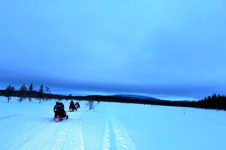 Levi Snowmobile Safari: 3-Hour Riverside Lodge Small-Group Ride photo 2