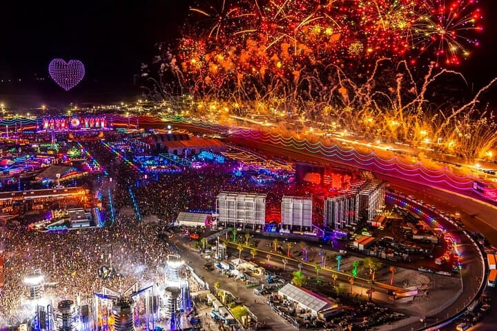Private Shuttle to Electric Daisy Carnival (EDC) from Las Vegas — Luxury Festival Transport photo 2