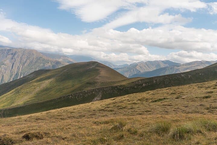 Caucasus Day Trip from Tbilisi: Kazbegi, Gergeti Trinity & Gudauri Views photo 5