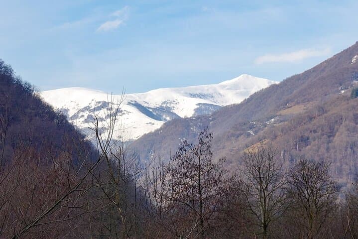 Caucasus Day Trip from Tbilisi: Kazbegi, Gergeti Trinity & Gudauri Views photo 6