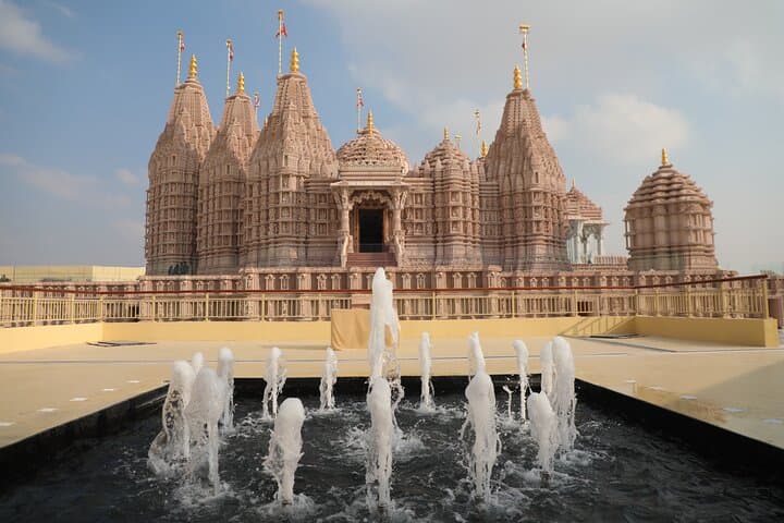 Inside BAPS Hindu Mandir Abu Dhabi: Guided Cultural Tour, Architecture & Practical Tips
