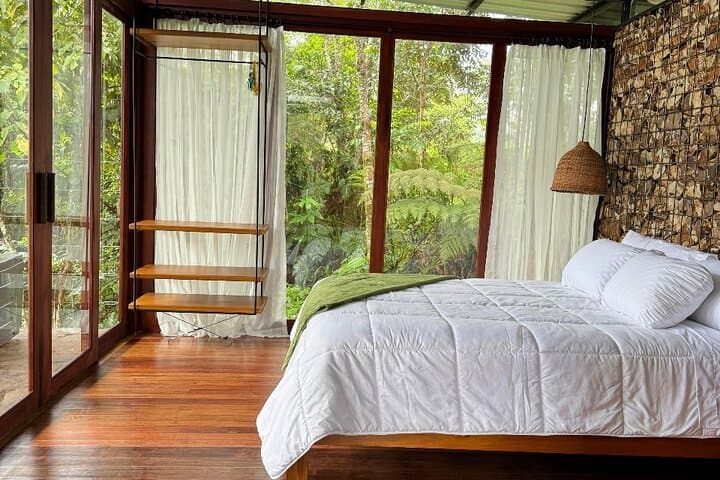 3-Day Amazon Jungle Glamping from Quito — Luz de Luna Immersion photo 2