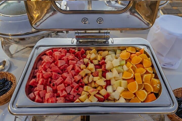 Private Vegan & Vegetarian Desert Safari Dubai — Vegetarian-Friendly Evening Experience photo 3