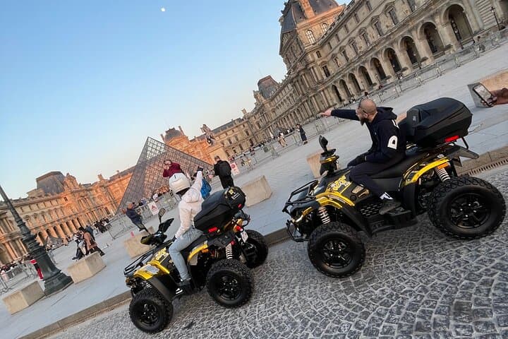 Paris Electric Quad: 90-Minute Guided City Tour