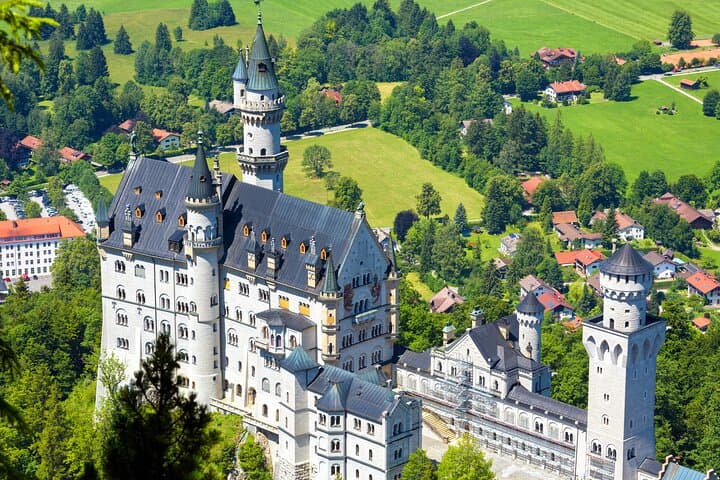 Private Neuschwanstein Castle Tour: Skip-the-Line Small-Group from Munich photo 4