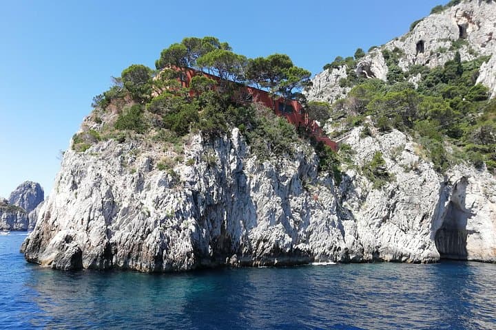 Capri Private Tour: 3‑Hour Gozzo Cruise and Cabrio Taxi Exploration photo 3