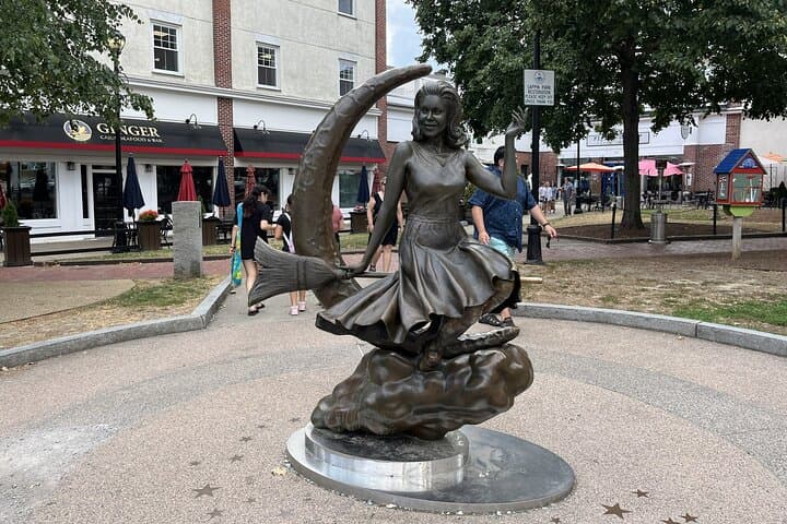 Salem Witch Tour from Boston by Train — Guided Walking Tour & Museum Entry photo 5