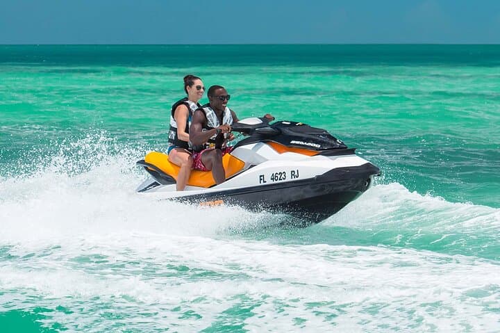 Doha Self-Ride Jet Ski Experience with Pickup — Persian Gulf Thrill photo 4