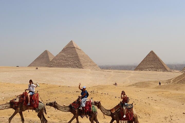 Cairo Day Tour: Giza Pyramids & Egyptian Museum — Private Guided Visit photo 5