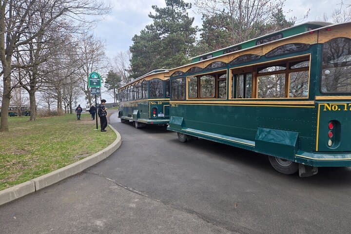 Niagara Falls Guided Trolley Tour: Hop-On Hop-Off State Park Highlights photo 2