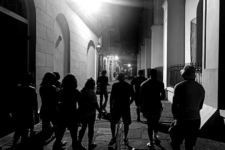 Cleveland After Dark: Ghost Tour & Hands-On Paranormal Hunt in Playhouse Square