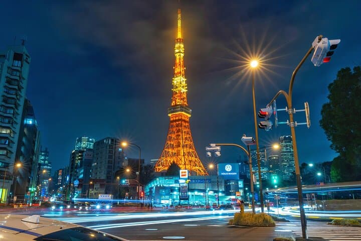 Tokyo Private Full-Day Private Tour — Imperial Palace, Meiji Shrine & Tsukiji in Luxury photo 5
