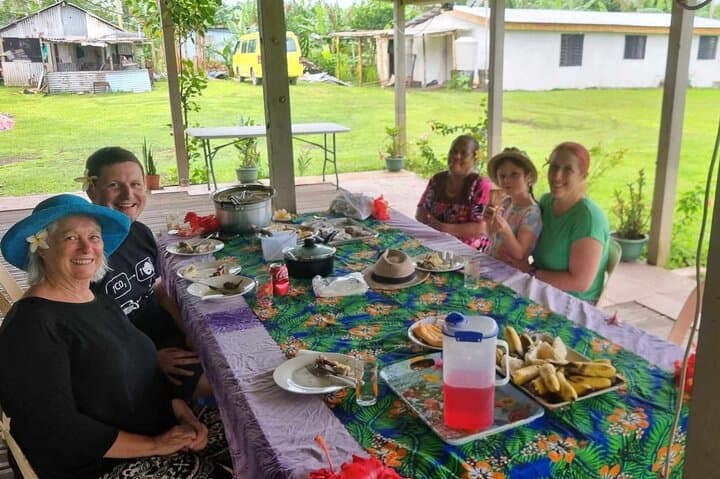 Port Vila Food Tour: Markets, Kava & Chocolate Tasting photo 6