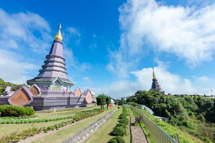 Doi Inthanon Kew Mae Pan Trail: Day Hike to Thailand's Highest Peak photo 4