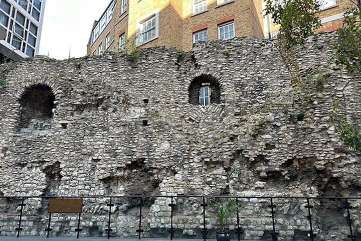 Jack the Ripper Walking Tour: Small-Group Whitechapel History Walk (2 hrs) photo 5