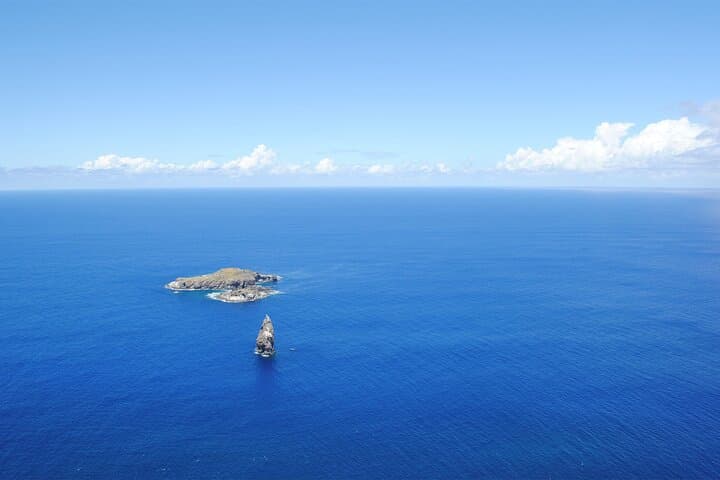 One-Day Easter Island Essentials: Private Tour to Moai, Orongo & Anakena photo 6