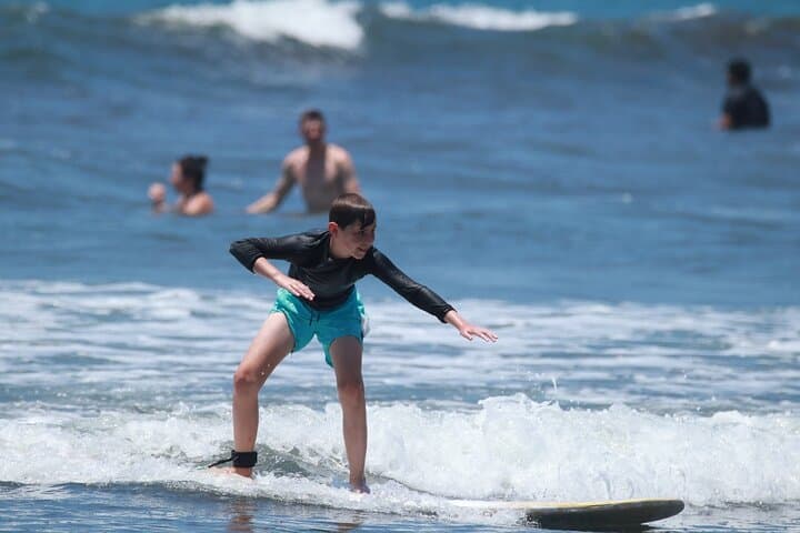 Learn to Surf in Jaco: 2-Hour Beginner Lessons with Gear Included photo 4