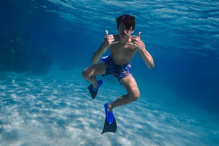 Wailea Beginner Snorkel for Non-Swimmers: Safe Guided Turtle Tours photo 4