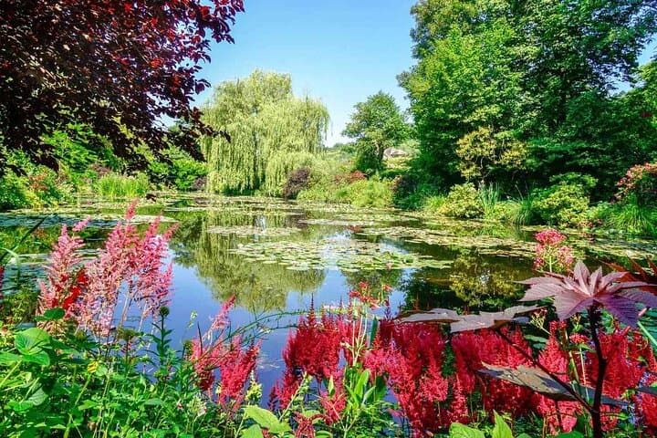 Giverny Half-Day Tour from Paris: Monet's Garden & House photo 4
