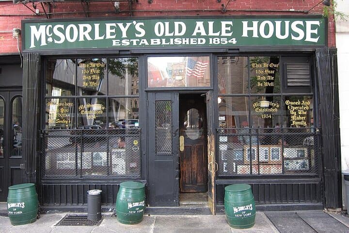 Historical Cat Tales Walking Tour Lower East Side — A Feline-Focused Urban Walk photo 2