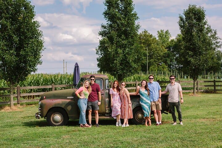 Yadkin Valley Two-Vineyard Wine Tour from Charlotte: Tastings, Lunch, and Rolling Piedmont Views