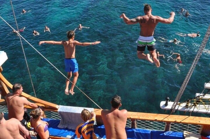 Blue Laguna Dolphin Cruise and Manavgat River Trip from Side — Swim, Foam Party & Lunch photo 3