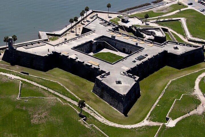 St. Augustine Self-Guided Audio Ghost Tour — Historic Night Walk from Castillo to Segui-Kirby Smith House