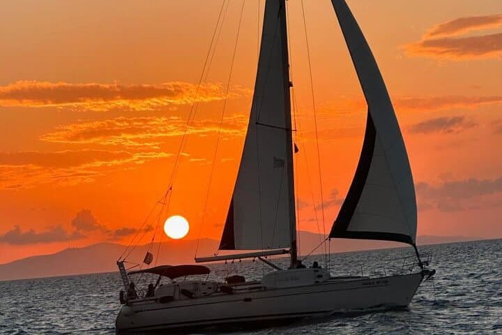 Private Mykonos Sunset Cruise: 3-Hour Sail with Free Drinks & Snacks